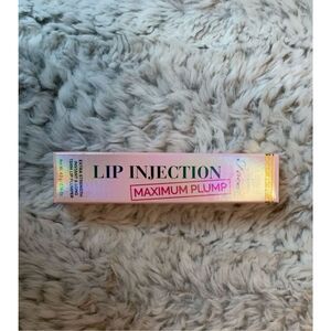 Too Faced Lip Injection Maximum Plump
